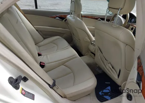 2005 Mercedes-Benz E 320 4Matic из США, поврежденный, VIN WDBUF82J45X172355